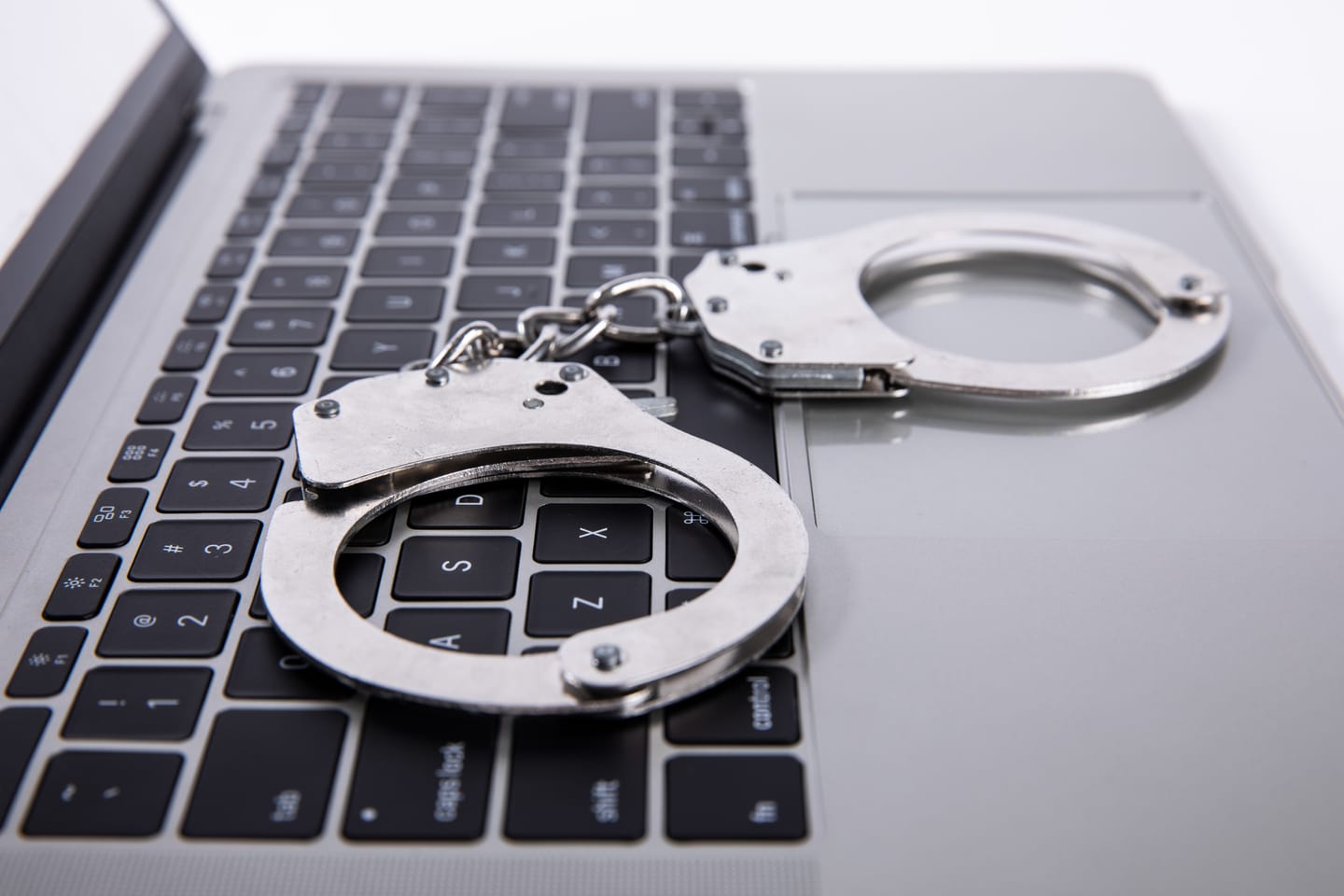 Coinbase Assisted Authorities in $225 Million Cryptocurrency Seizure