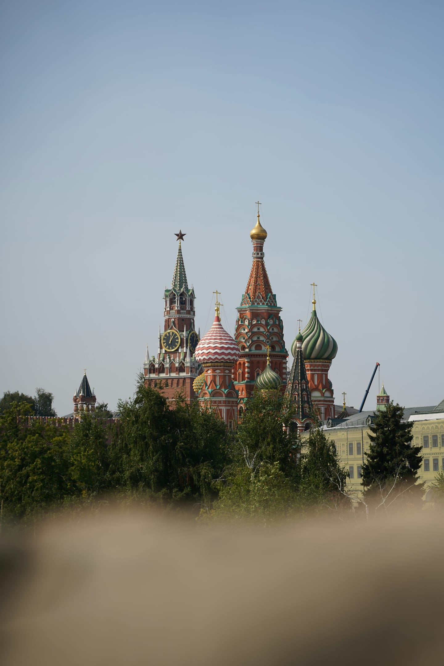 Russia Advances Comprehensive Crypto Regulation Bill with Retail Limits