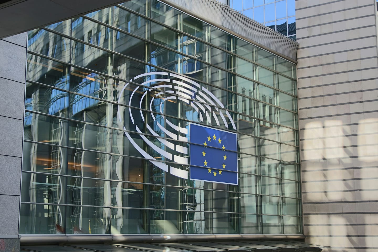 European Commission Opens Infringement Proceedings Against Hungary Over MiCA Non-Compliance
