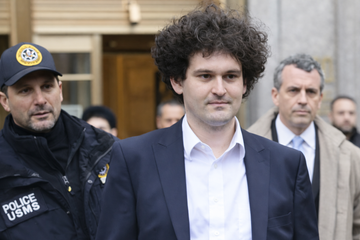 Sam Bankman-Fried Files for New Trial on 25-Year FTX Fraud Conviction